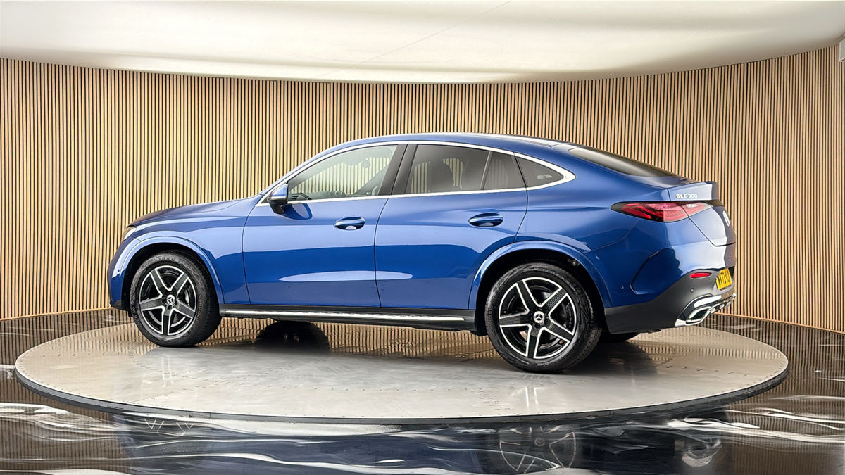 More views of Mercedes-Benz GLC