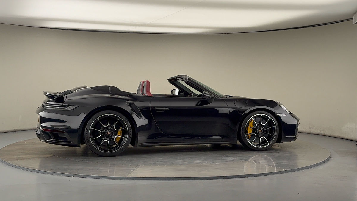 More views of Porsche 911