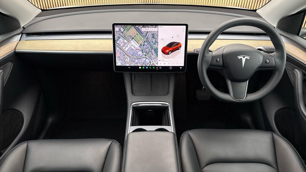 Tesla Model Y Image 12