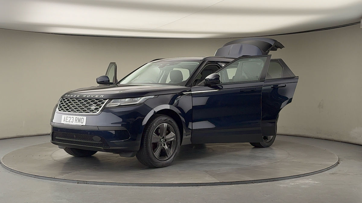 More views of Land Rover Range Rover Velar