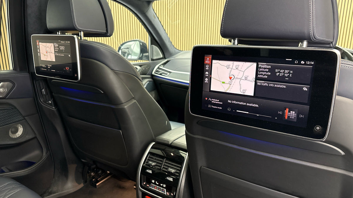 BMW X7 Image 30
