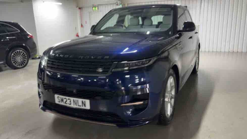 More views of Land Rover Range Rover Sport
