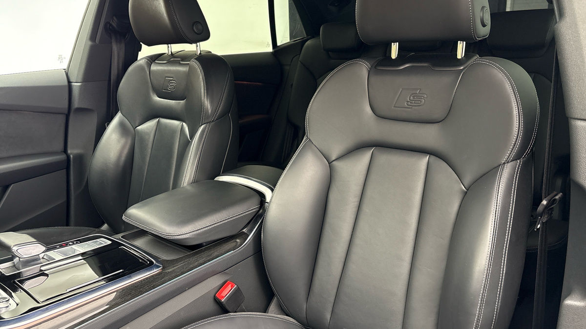 Audi Q8 Image 7