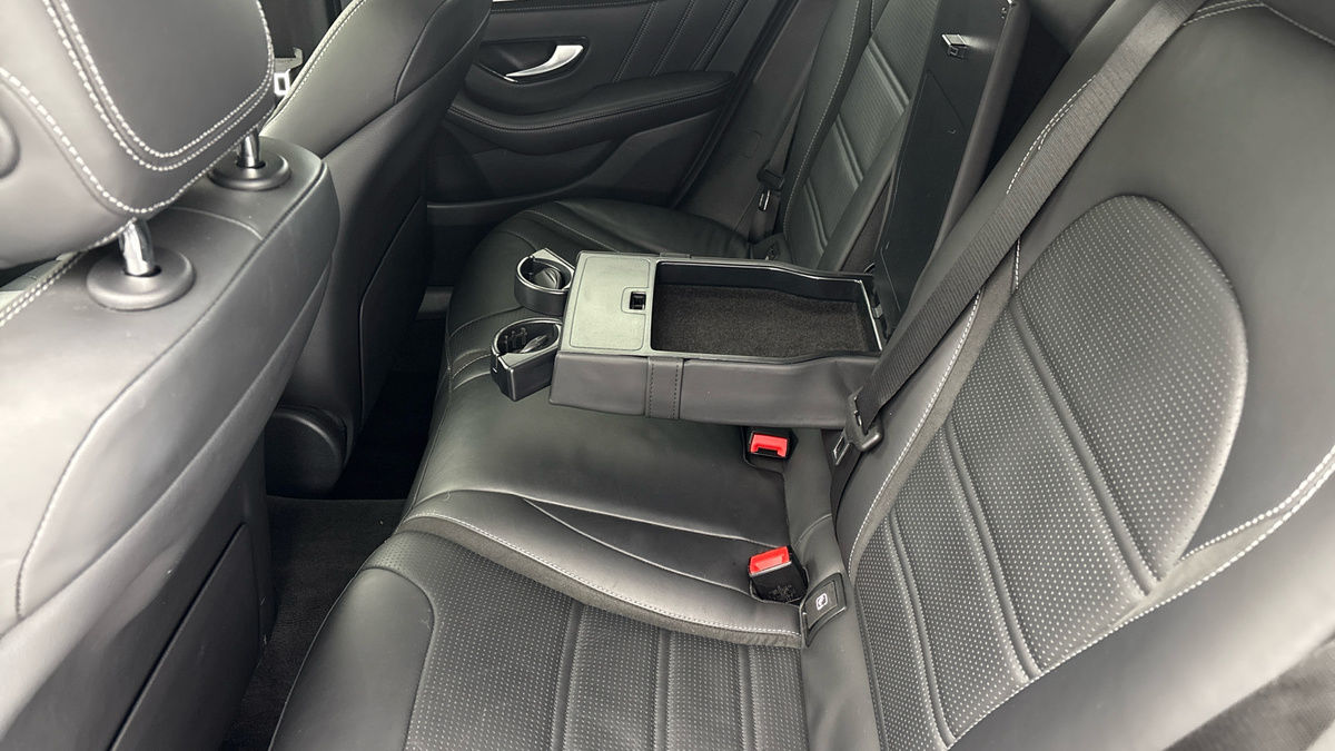 Mercedes-Benz GLC Image 9