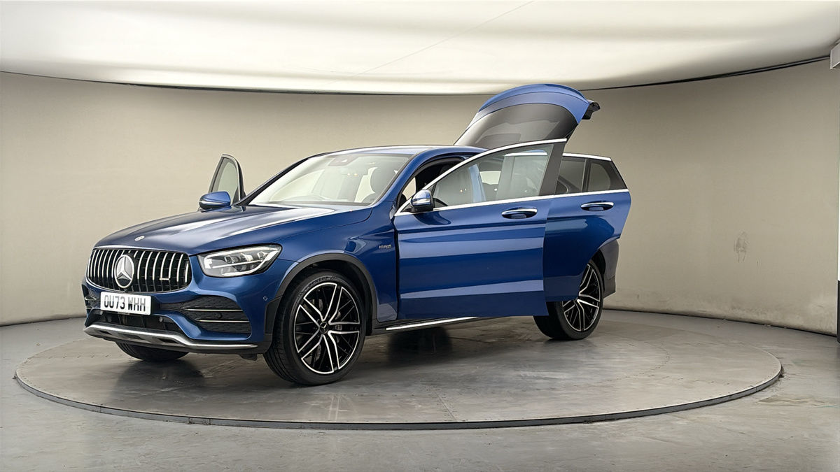Mercedes-Benz GLC Image 22