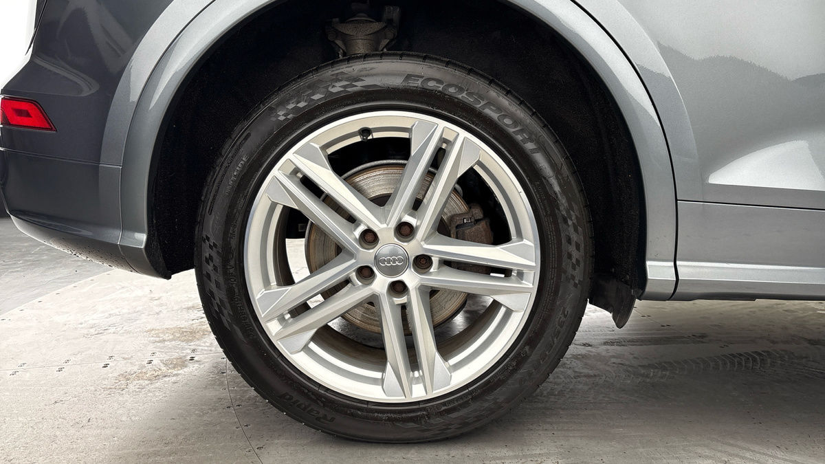 Audi Q5 Image 10