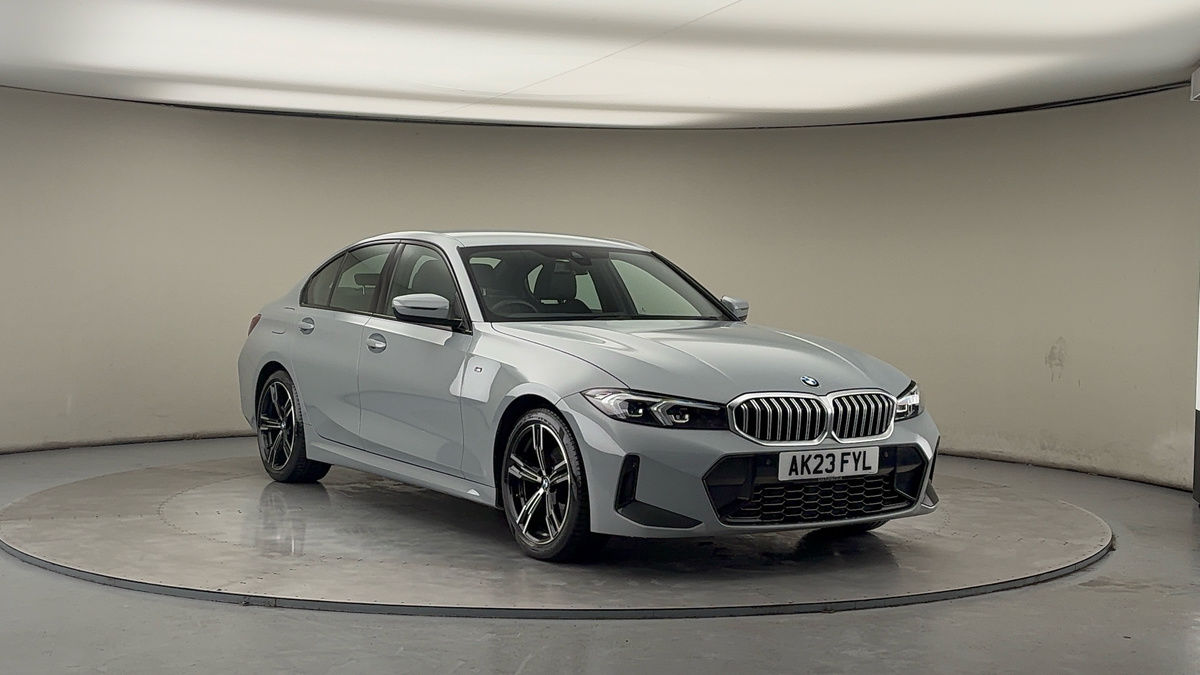 BMW 3 Series Sticky Header Image