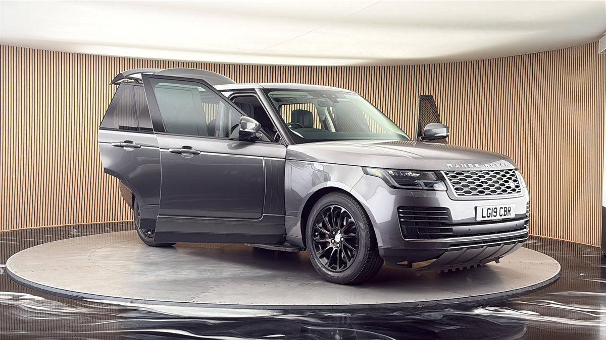More views of Land Rover Range Rover