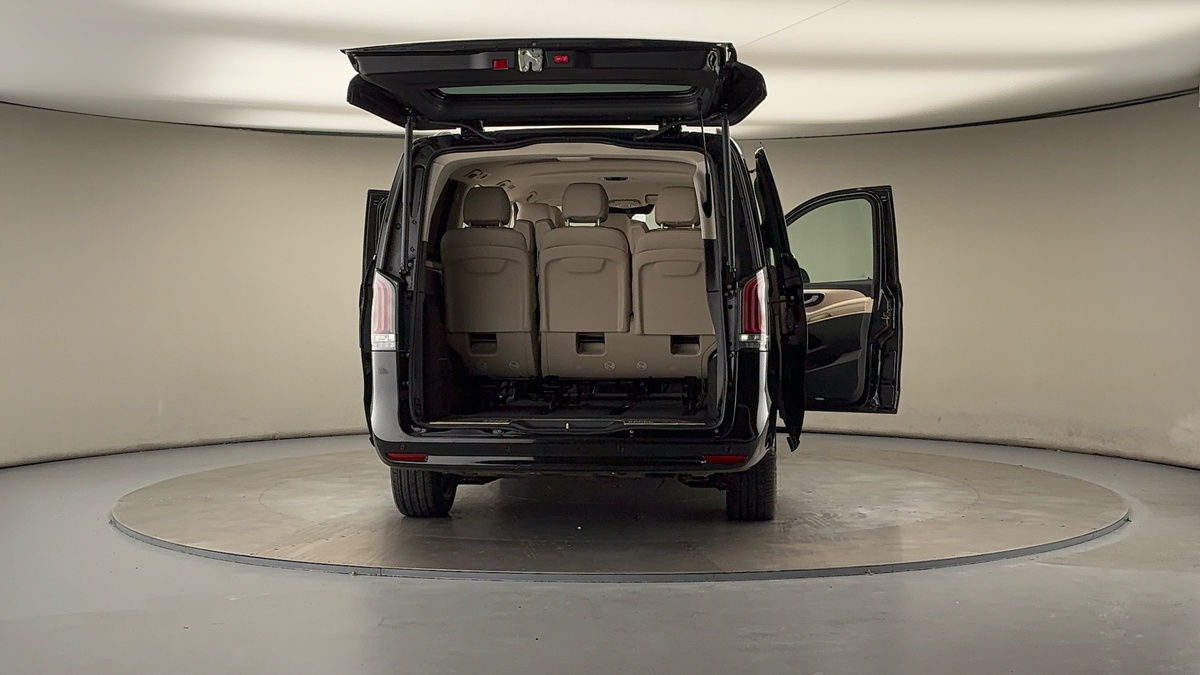 More views of Mercedes-Benz V Class