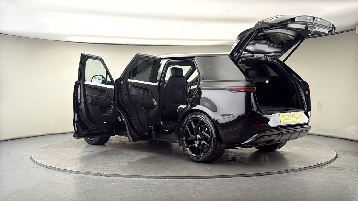 More views of Land Rover Range Rover Sport