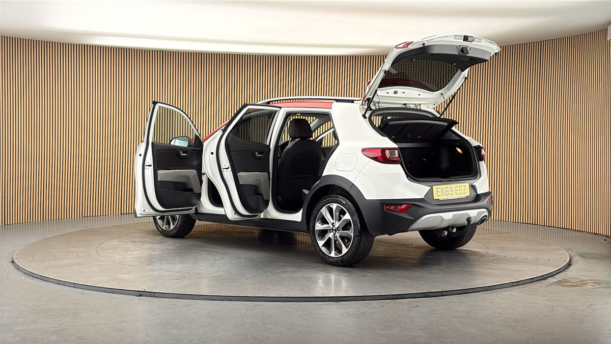 More views of Kia Stonic