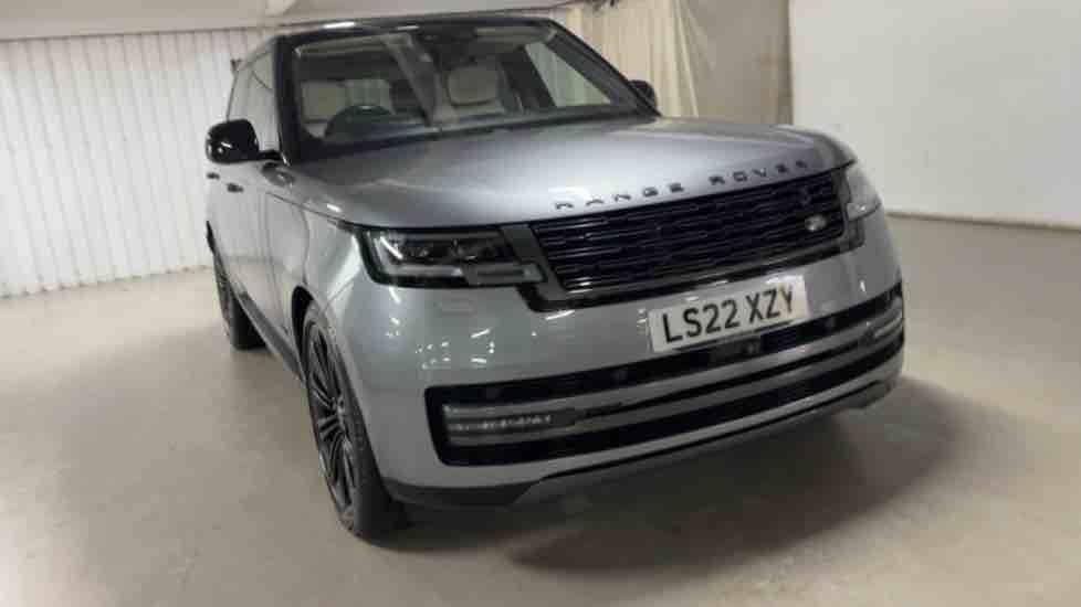 More views of Land Rover Range Rover