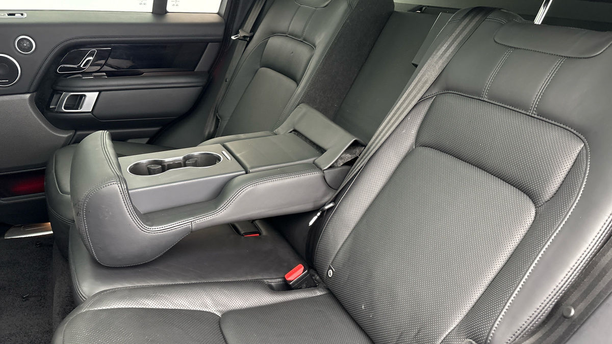 Land Rover Range Rover Image 9