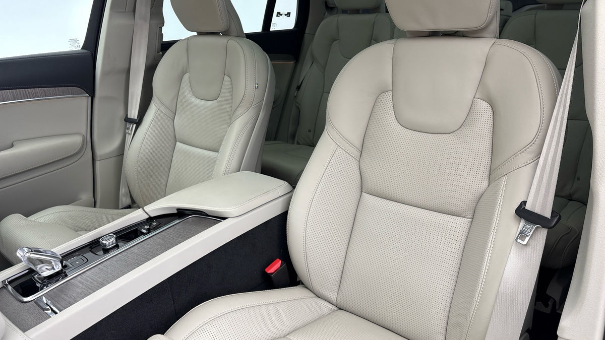 Volvo XC90 Image 7