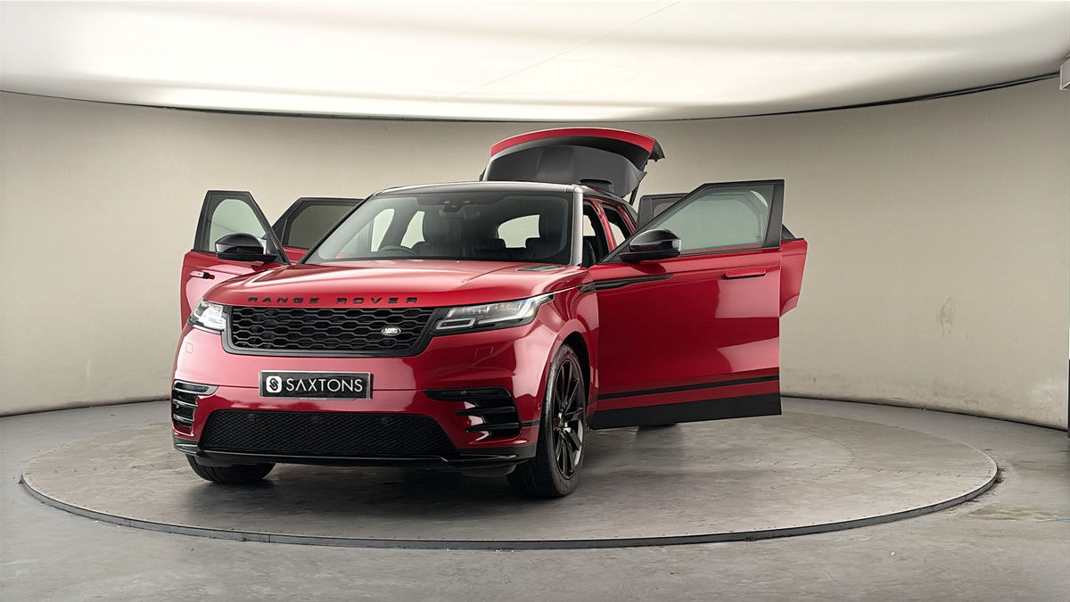 More views of Land Rover Range Rover Velar