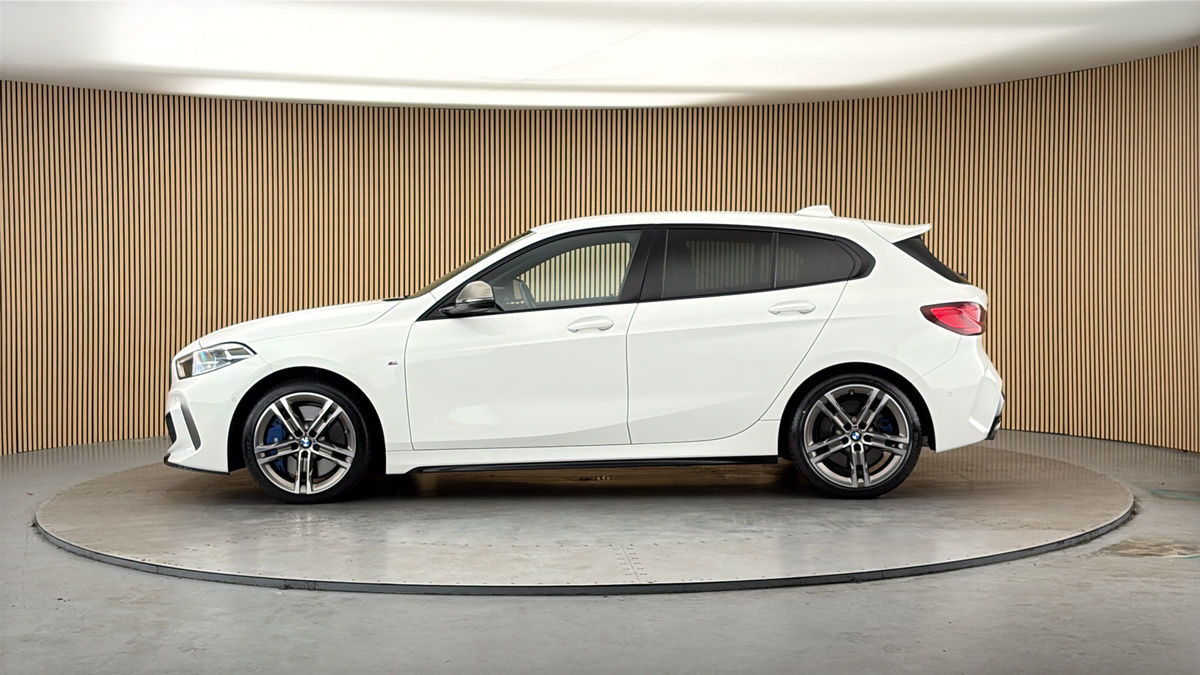 BMW 1 Series Image 15