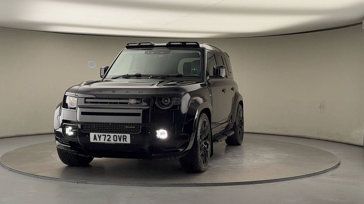 More views of Land Rover Defender 110