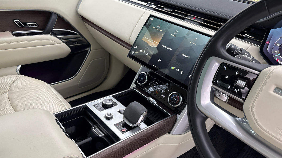 Land Rover Range Rover Image 18