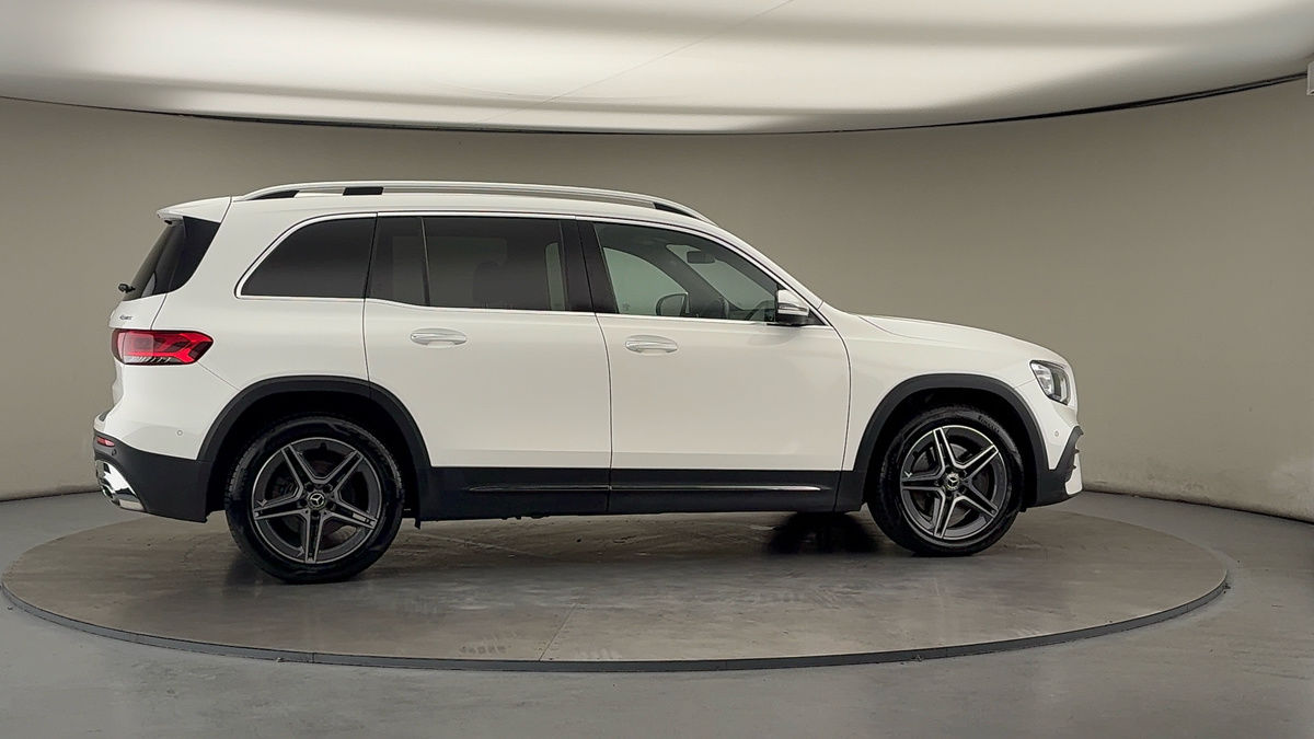 More views of Mercedes-Benz GLB