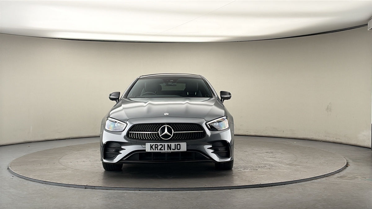 Mercedes-Benz E Class Image 3