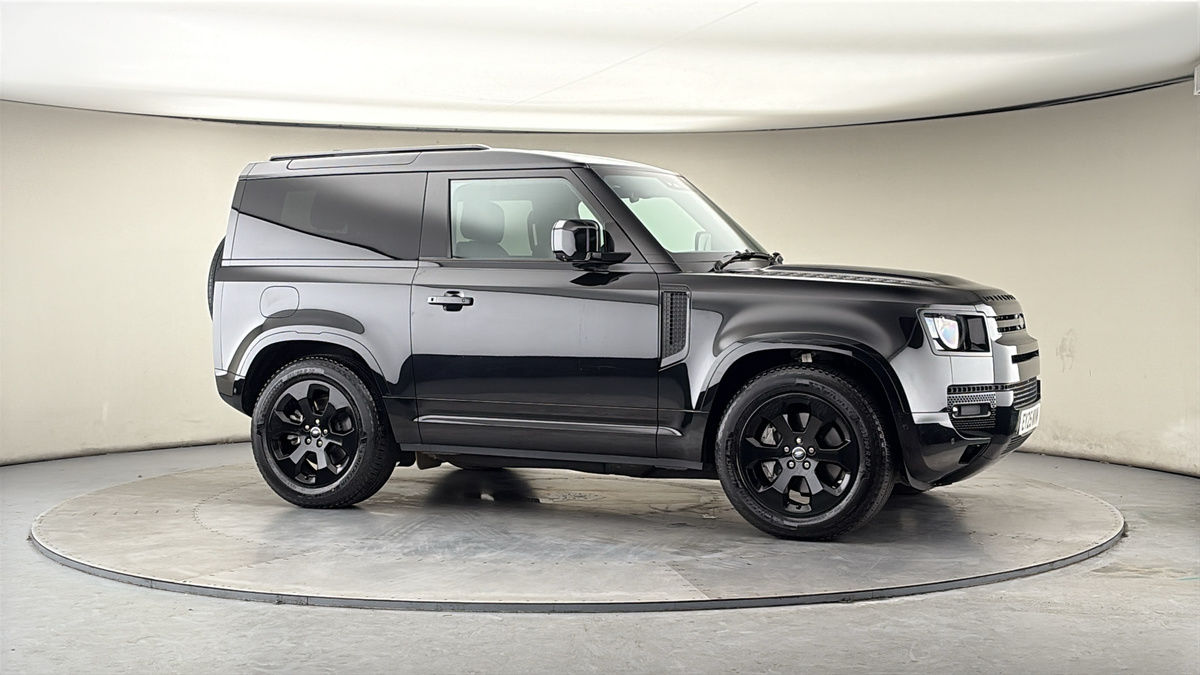 More views of Land Rover Defender 90