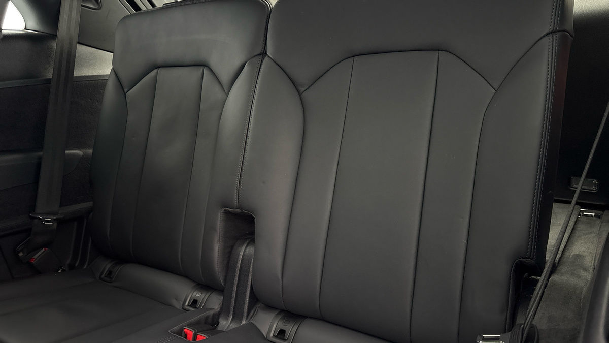 Audi Q7 Image 25