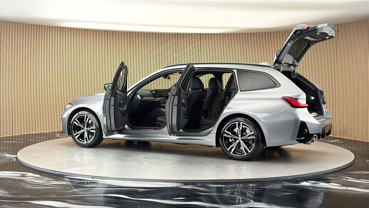 More views of BMW 3 Series