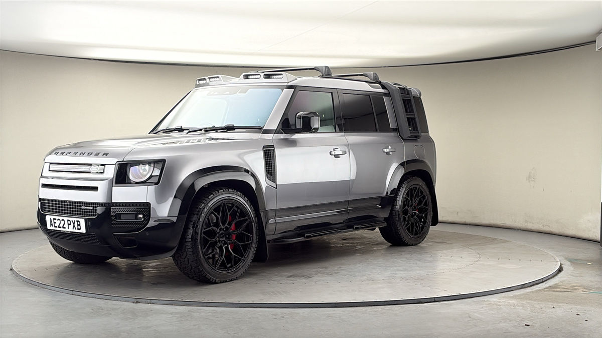 More views of Land Rover Defender 110