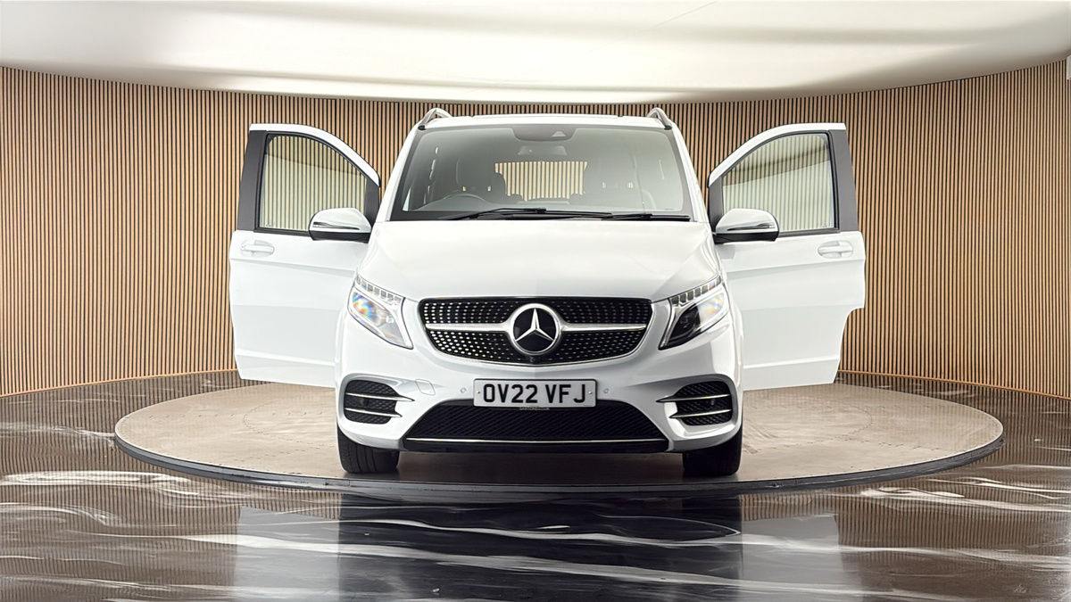 More views of Mercedes-Benz V Class