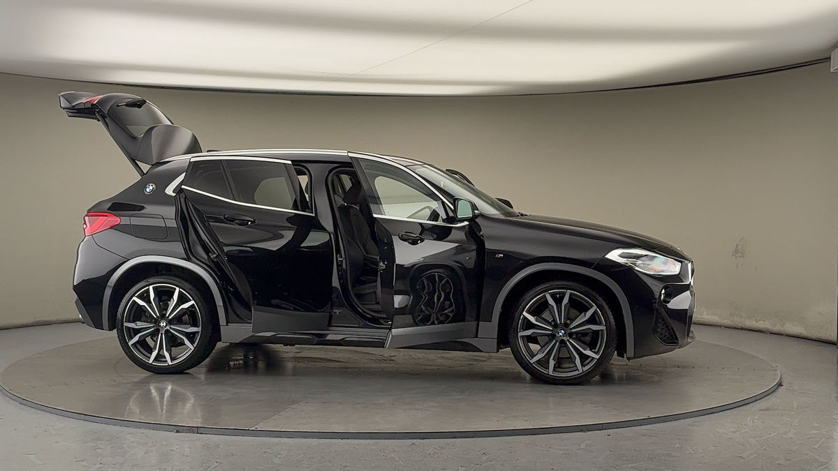 More views of BMW X2