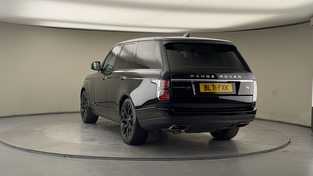 More views of Land Rover Range Rover