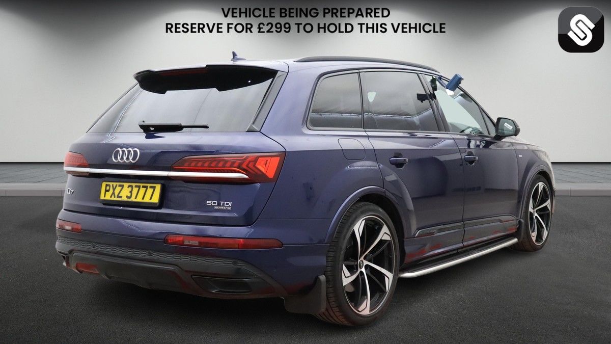 Audi Q7 Image 4