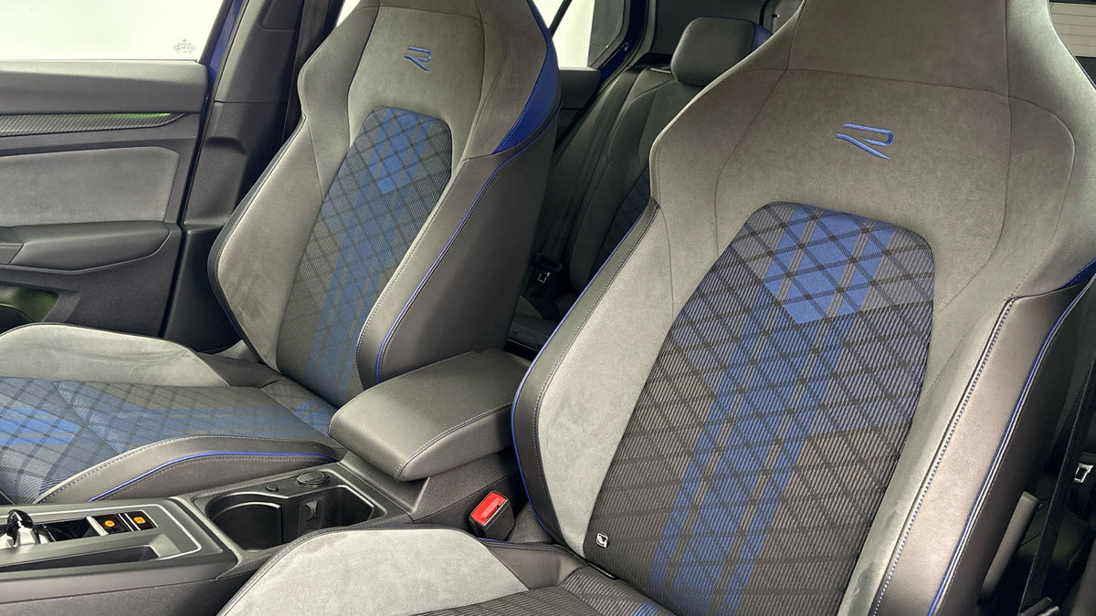 Volkswagen Golf Image 7