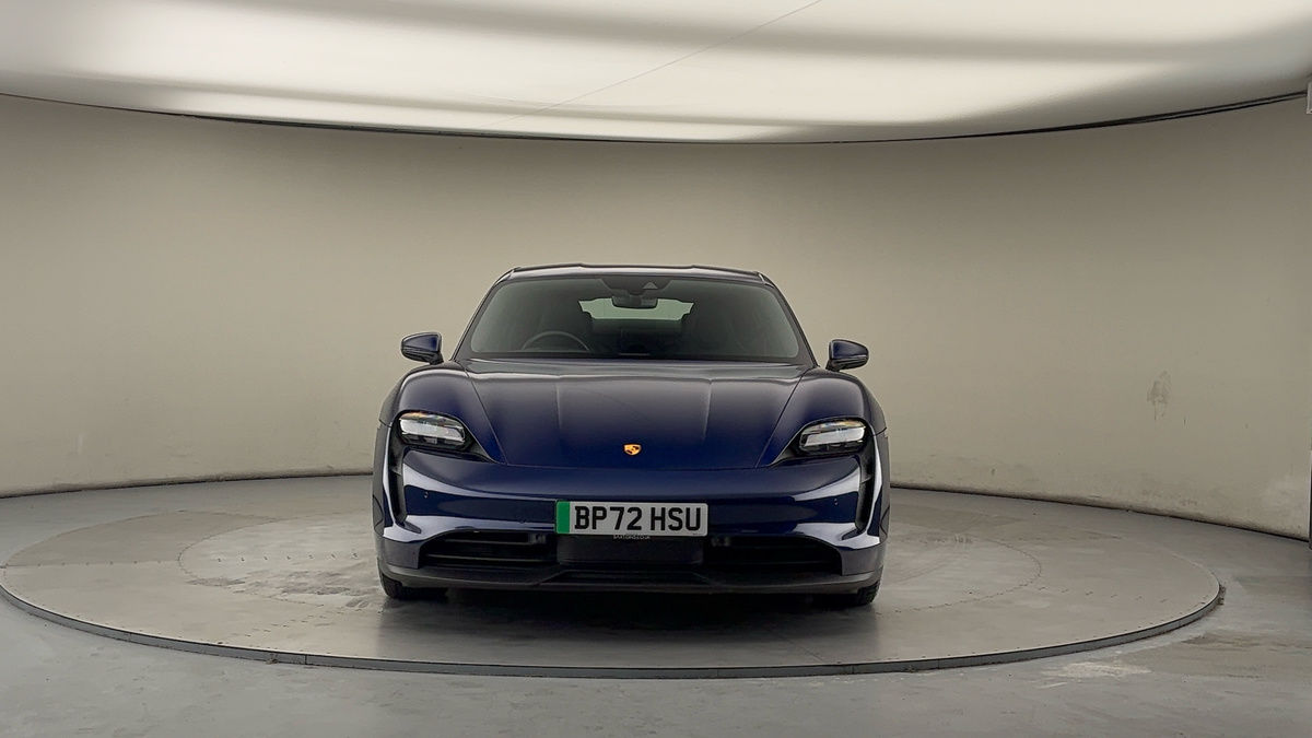 Porsche Taycan Image 4