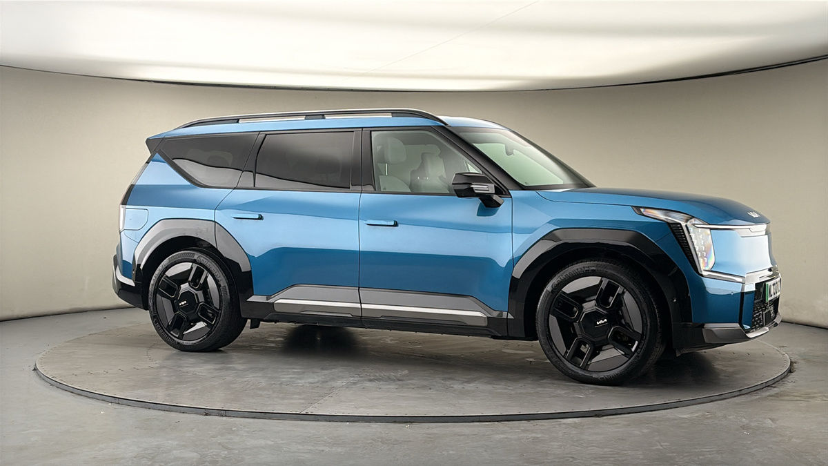 More views of Kia EV9