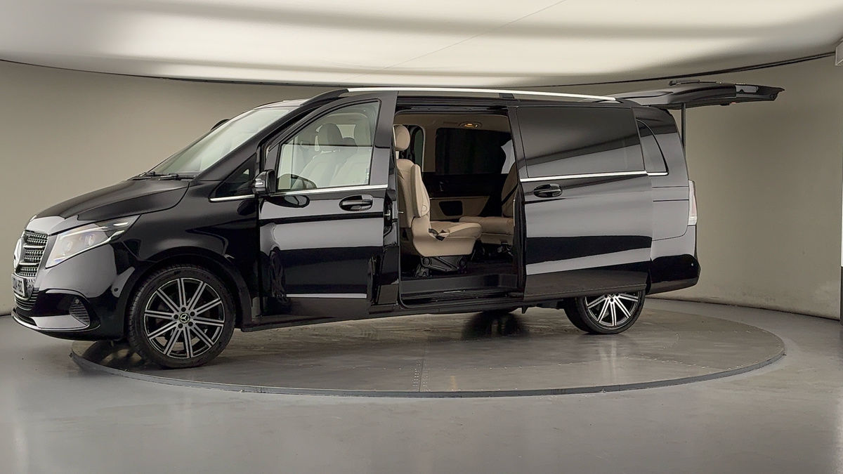 More views of Mercedes-Benz V Class