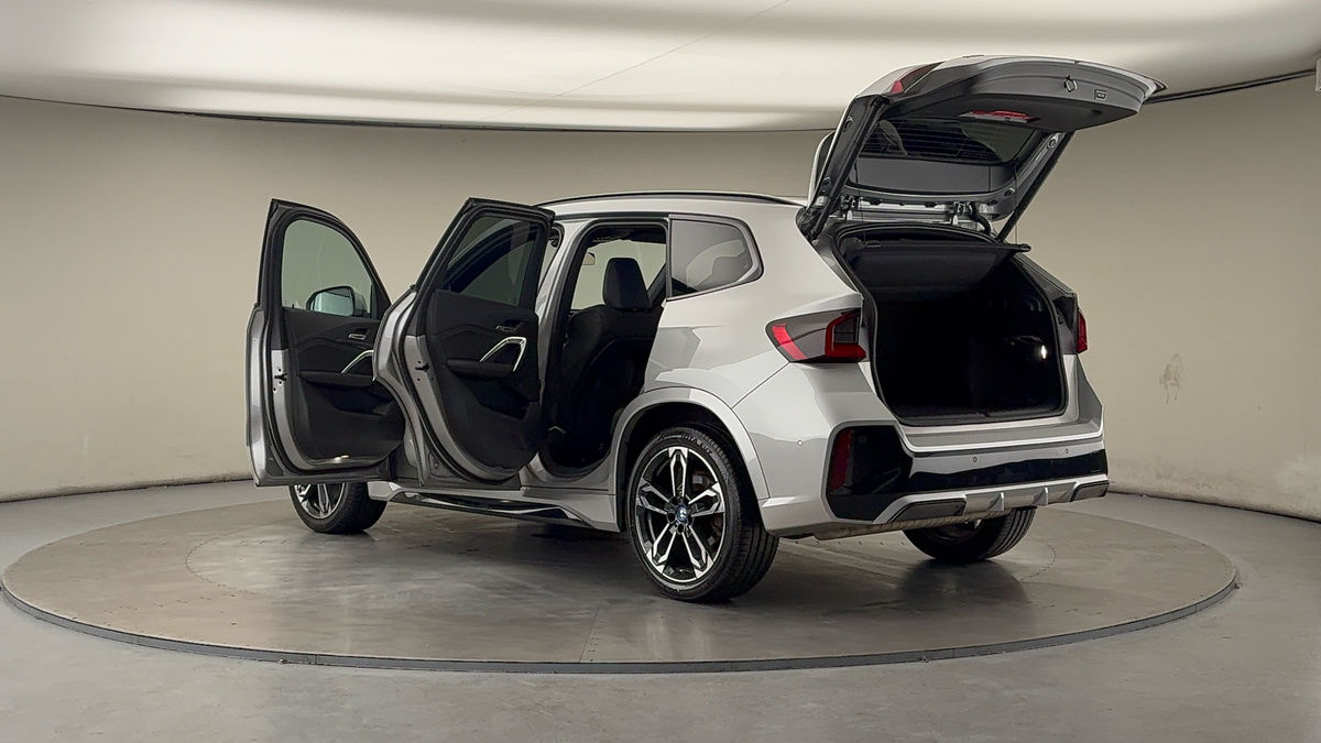 More views of BMW X1