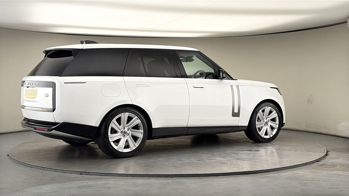 More views of Land Rover Range Rover