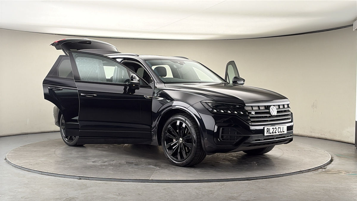 More views of Volkswagen Touareg