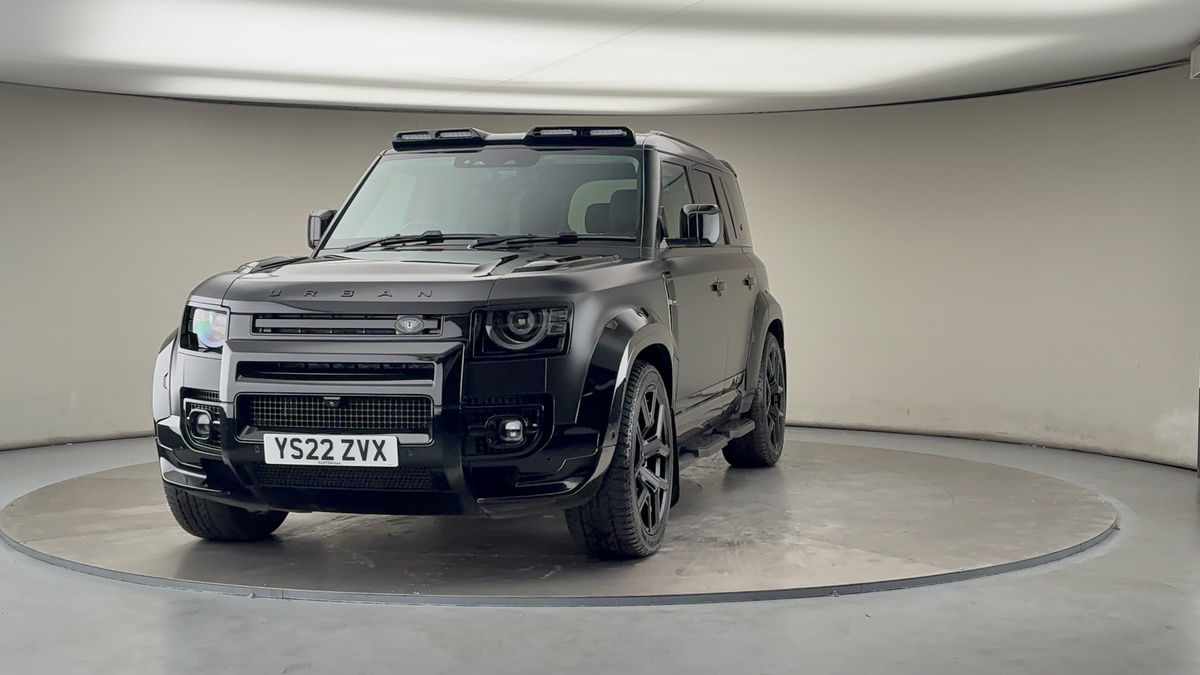 More views of Land Rover Defender 110