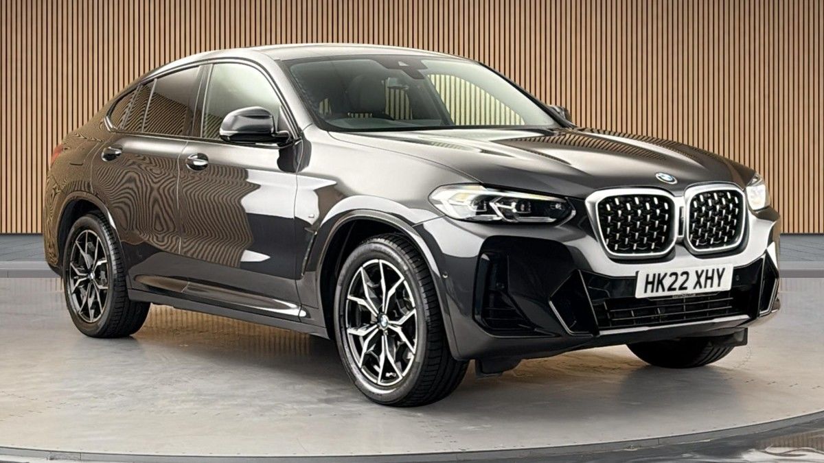 BMW X4 Sticky Header Image
