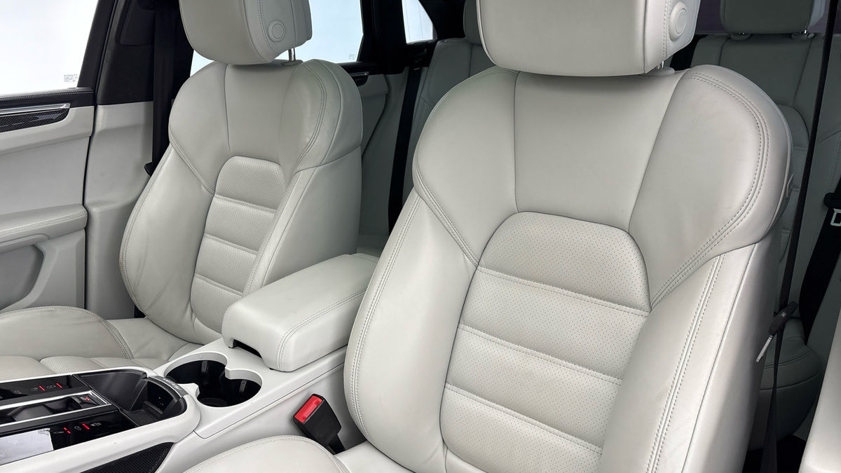 Porsche Macan Image 7