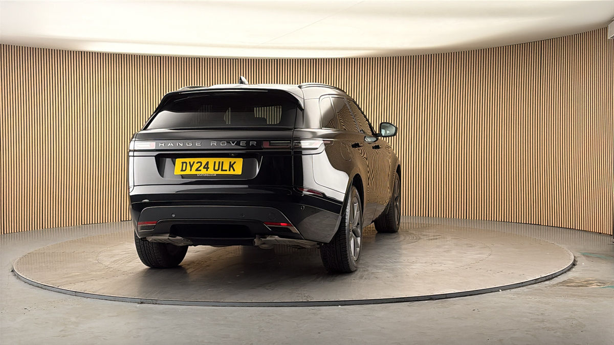 More views of Land Rover Range Rover Velar