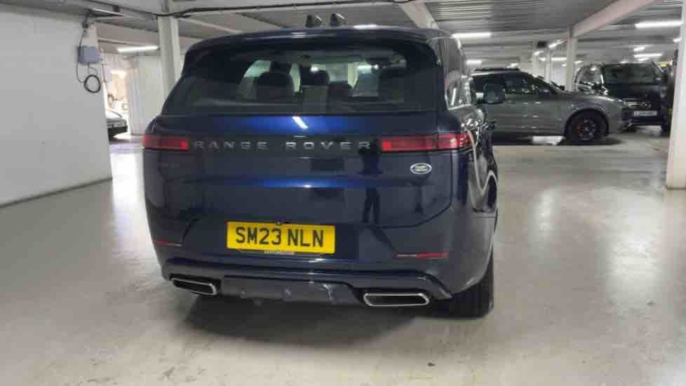More views of Land Rover Range Rover Sport