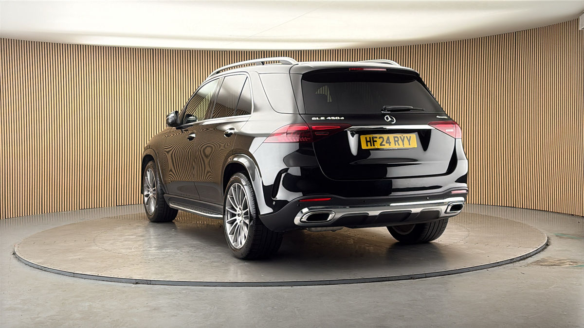 More views of Mercedes-Benz GLE