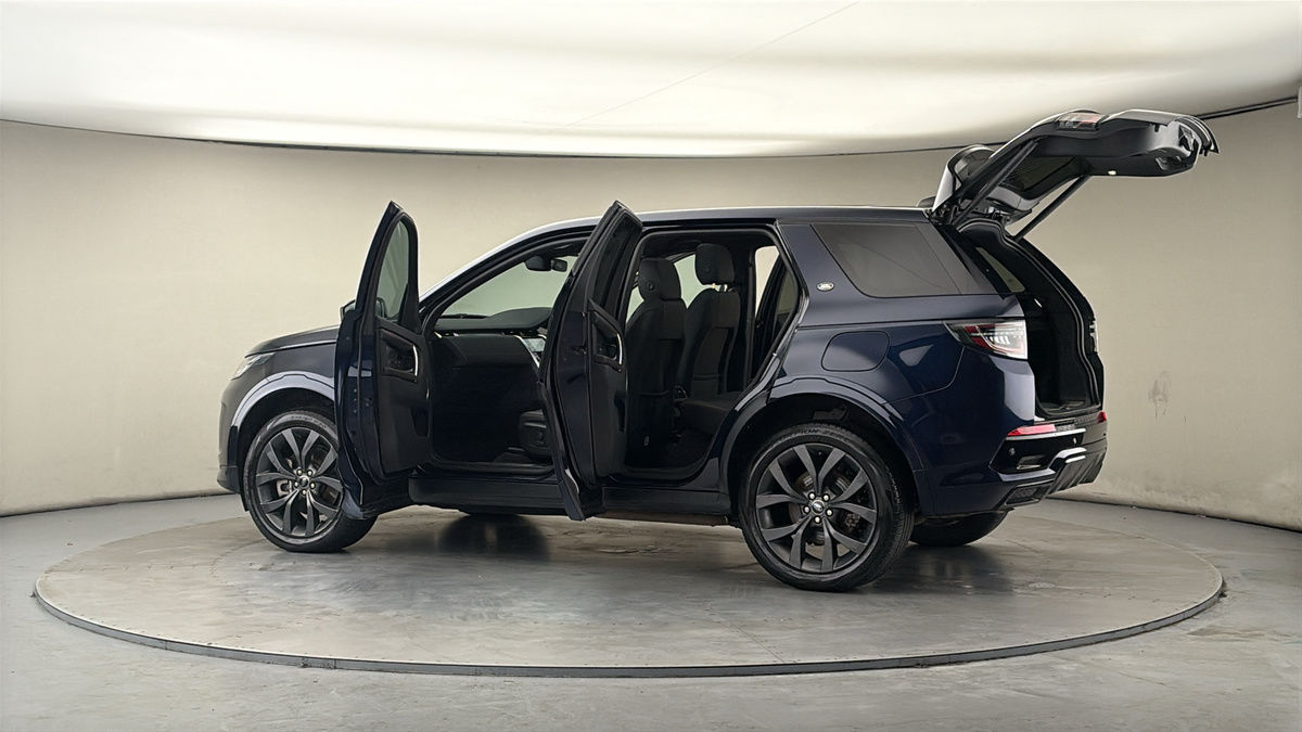 More views of Land Rover Discovery Sport