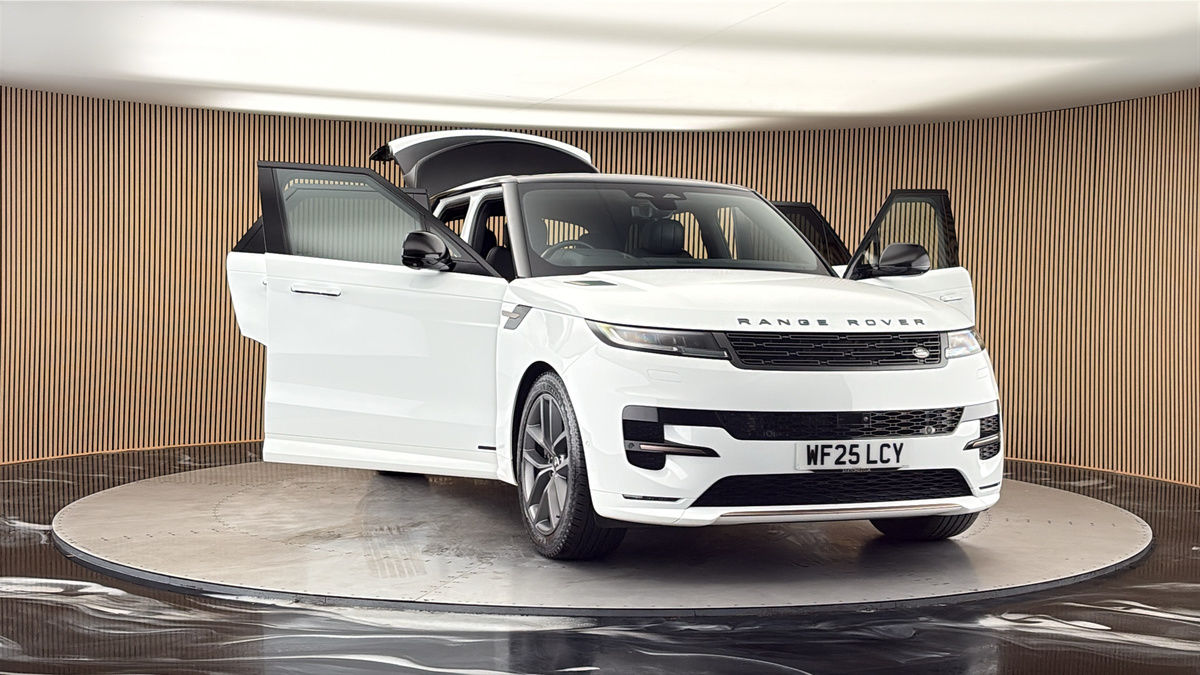 More views of Land Rover Range Rover Sport