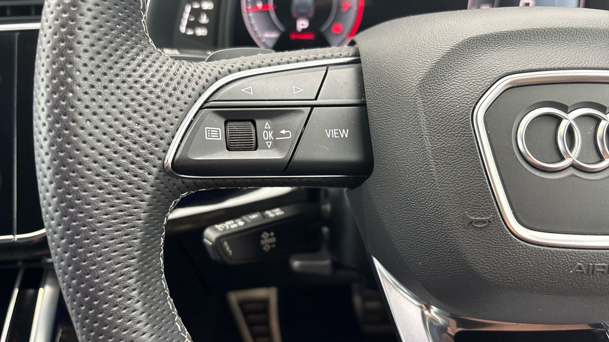 Audi Q7 Image 13