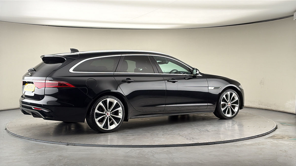 More views of Jaguar XF