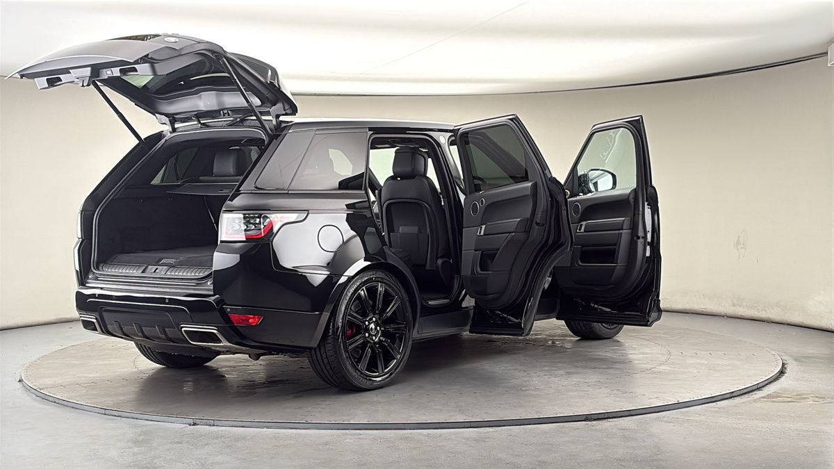 More views of Land Rover Range Rover Sport
